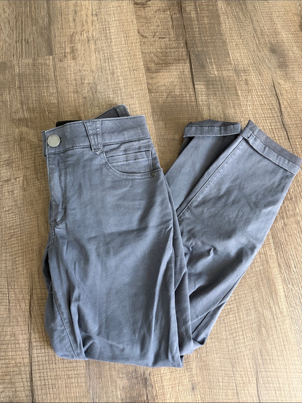 Democracy Women's Ankle Jeans in Gray